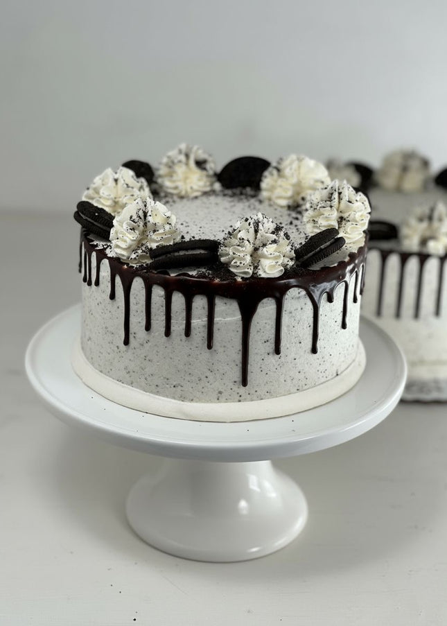 6" Oreo Cake