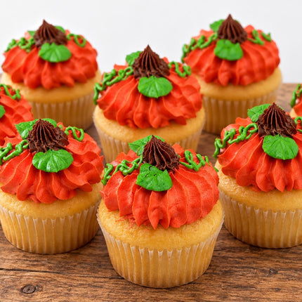 6 PUMPKIN CUPCAKE